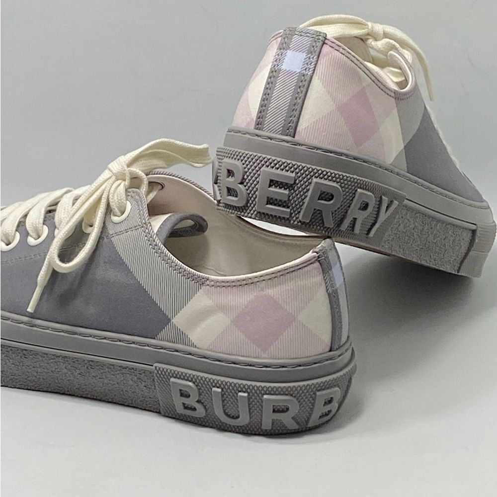 Burberry Check Canvas Low-Top Sneakers size 39.5 - Picture 5 of 12